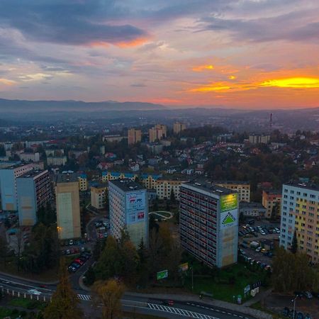 Mieszkanie Na 10 Pietrze Apartment เชียซึน ภายนอก รูปภาพ