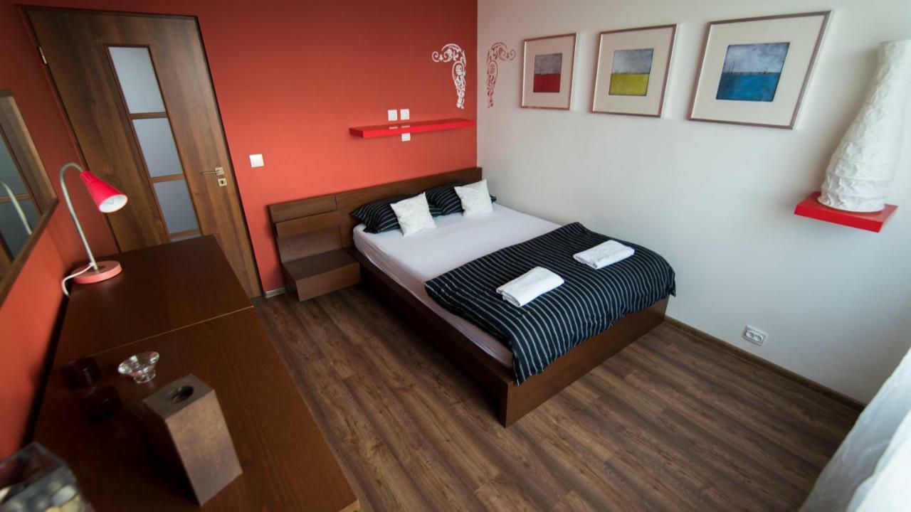 Mieszkanie Na 10 Pietrze Apartment เชียซึน ภายนอก รูปภาพ